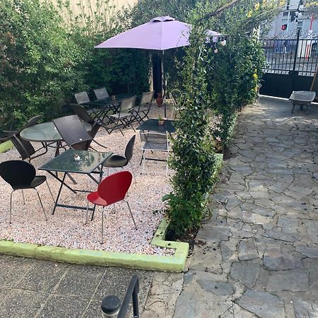 Le Jardin D Ines Hotel Espéraza Екстериор снимка