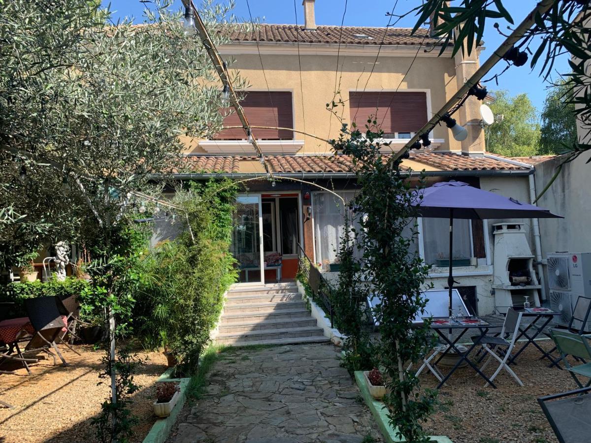 Le Jardin D Ines Hotel Espéraza Екстериор снимка